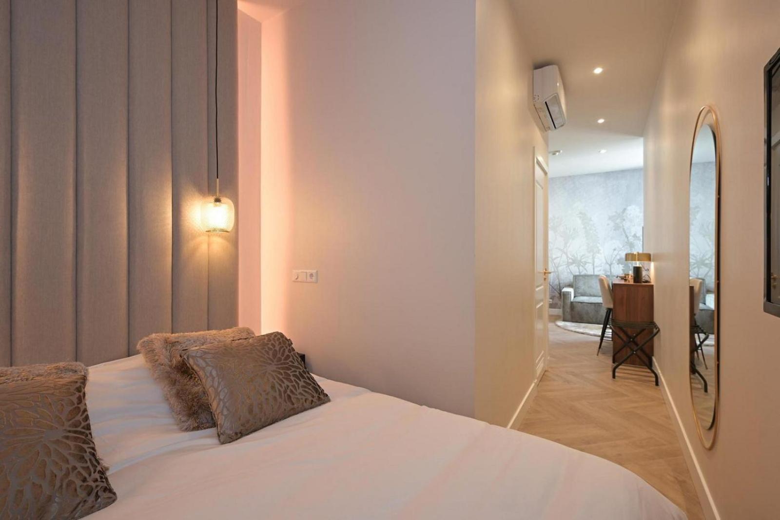 Novallure Downtown - Short Stay Apartments Χάγη Δωμάτιο φωτογραφία